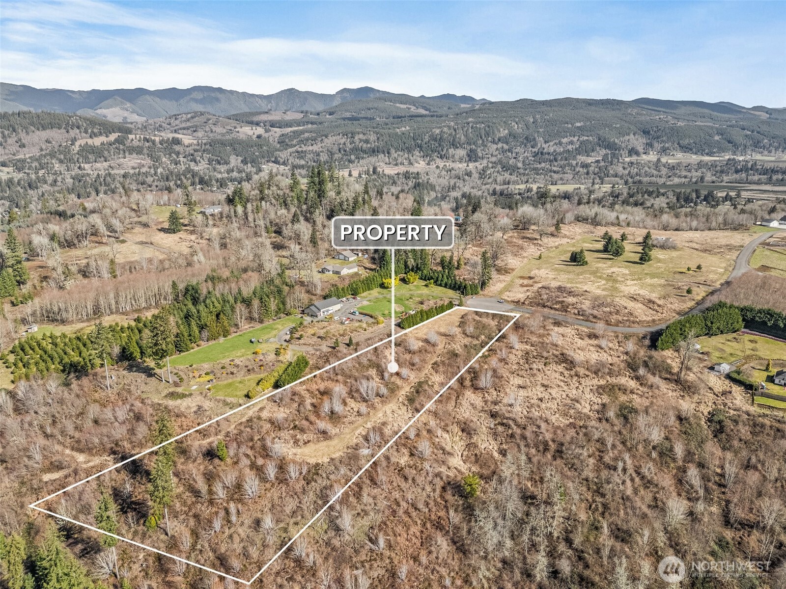 main property photo 5