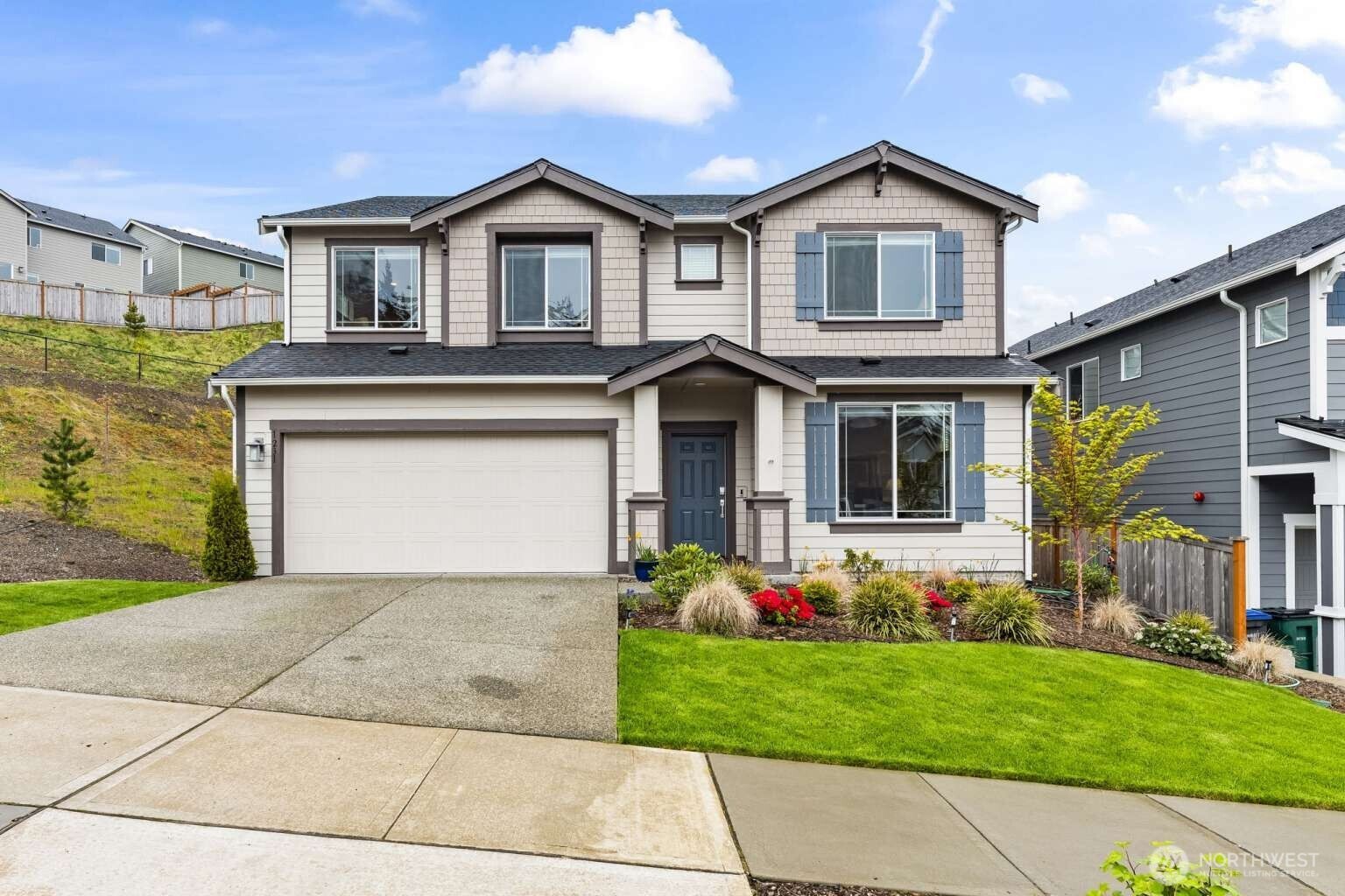main property photo 0