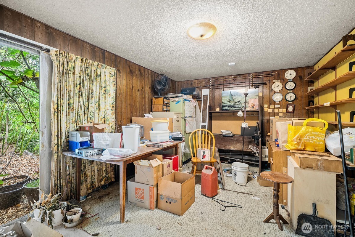 property viewer photo 1