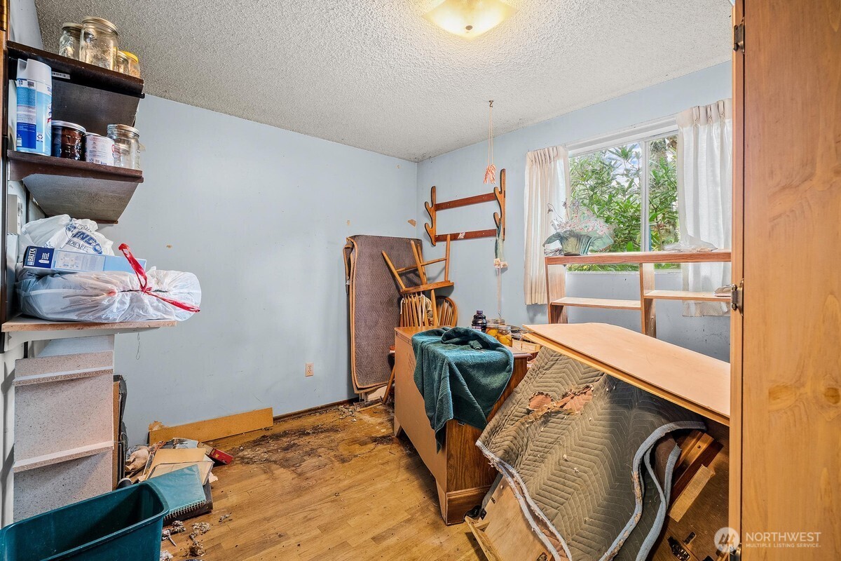 property viewer photo 5