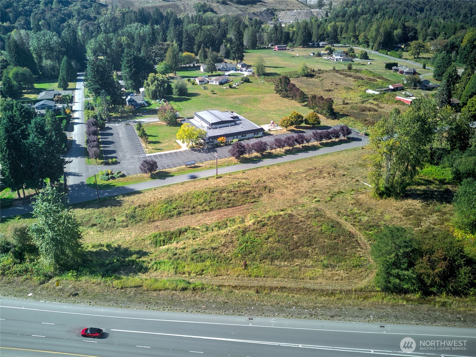 main property photo 0