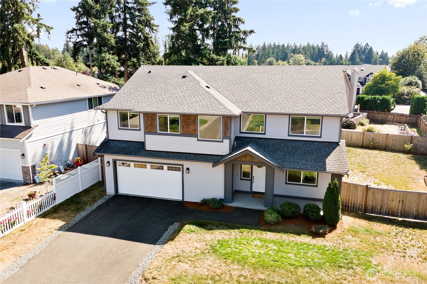 main property photo 0