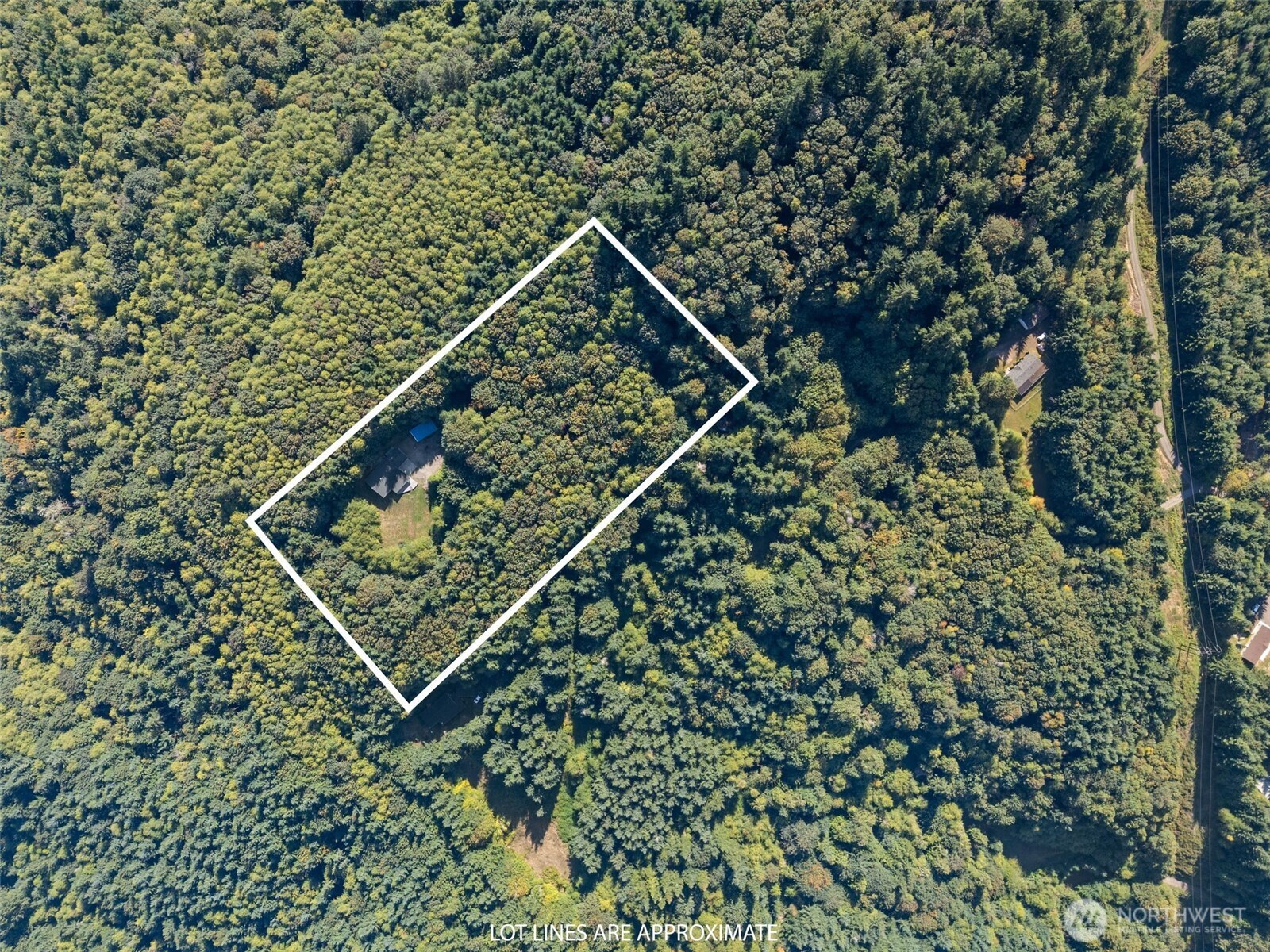 main property photo 38