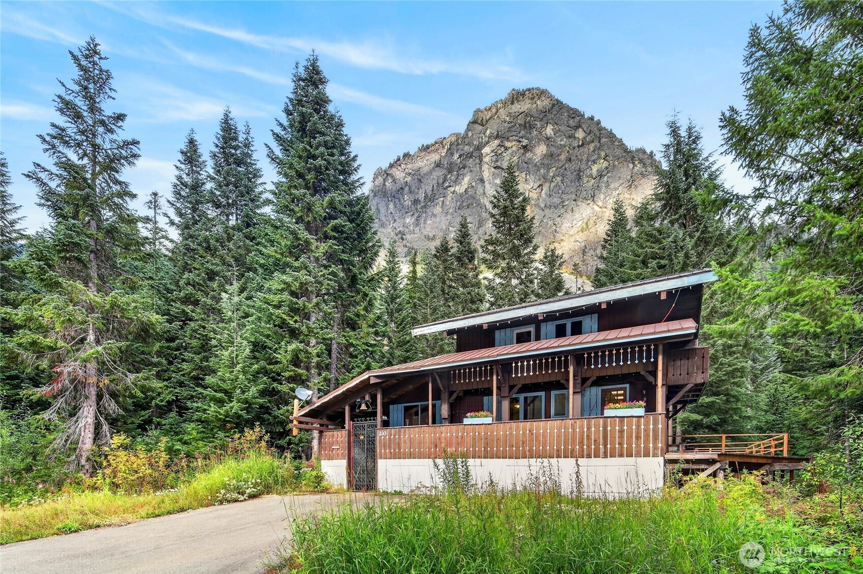 main property photo 0