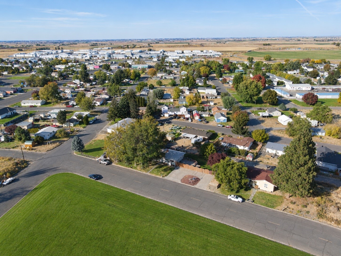 main property photo 31