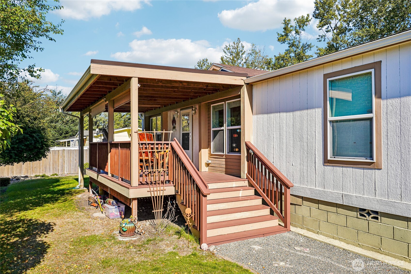 main property photo 0