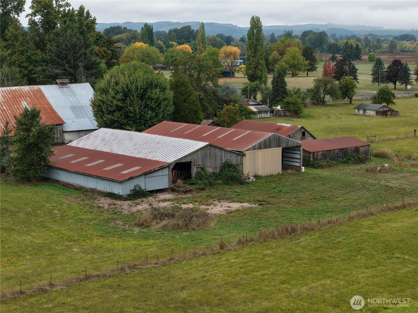main property photo 21