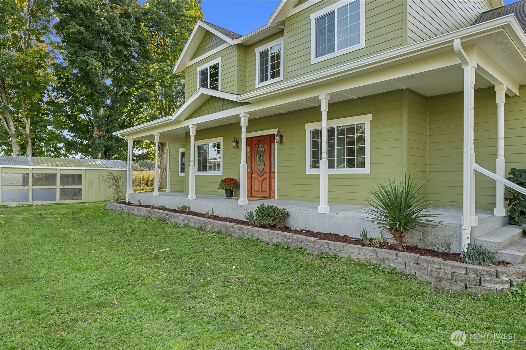 main property photo 5