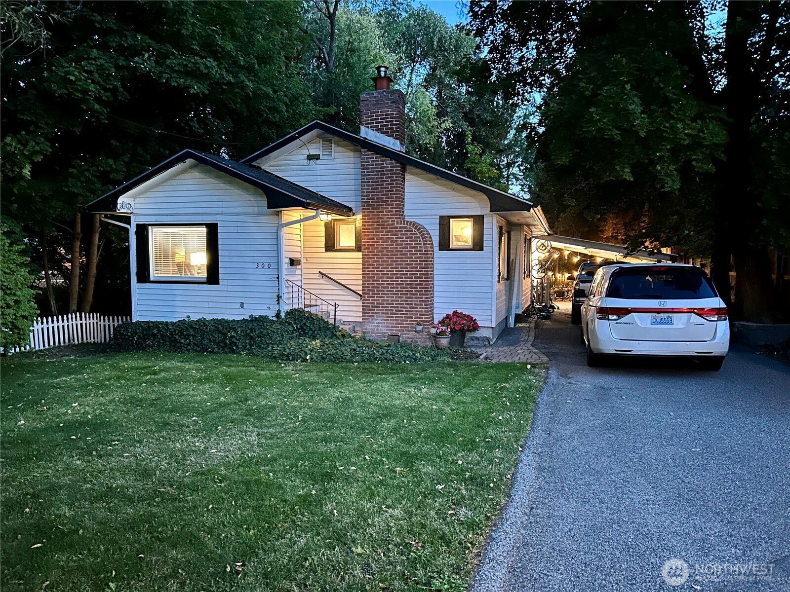 main property photo 0