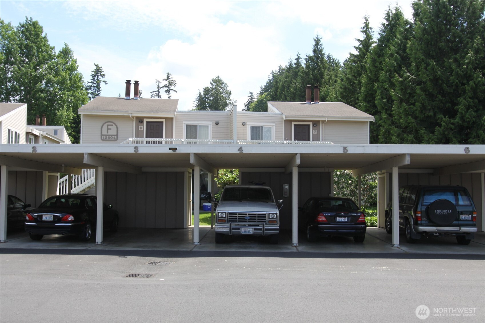 main property photo 0