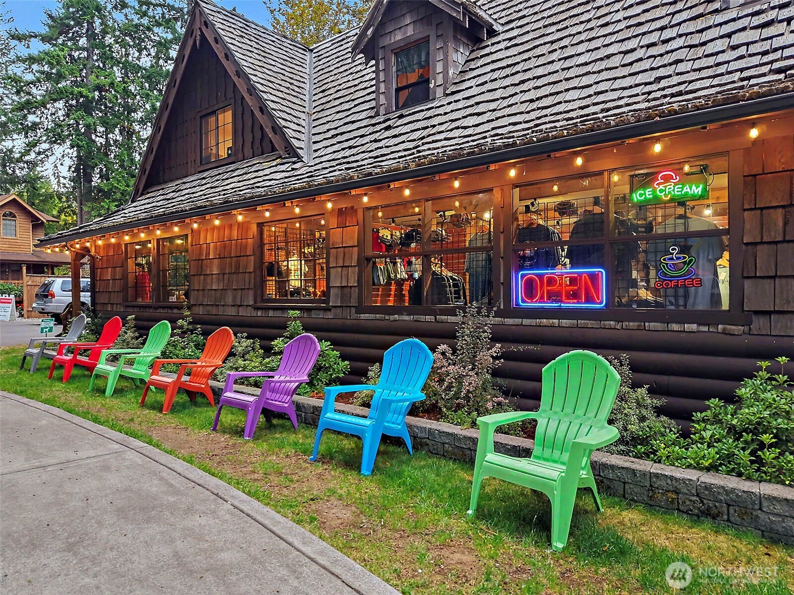 main property photo 0