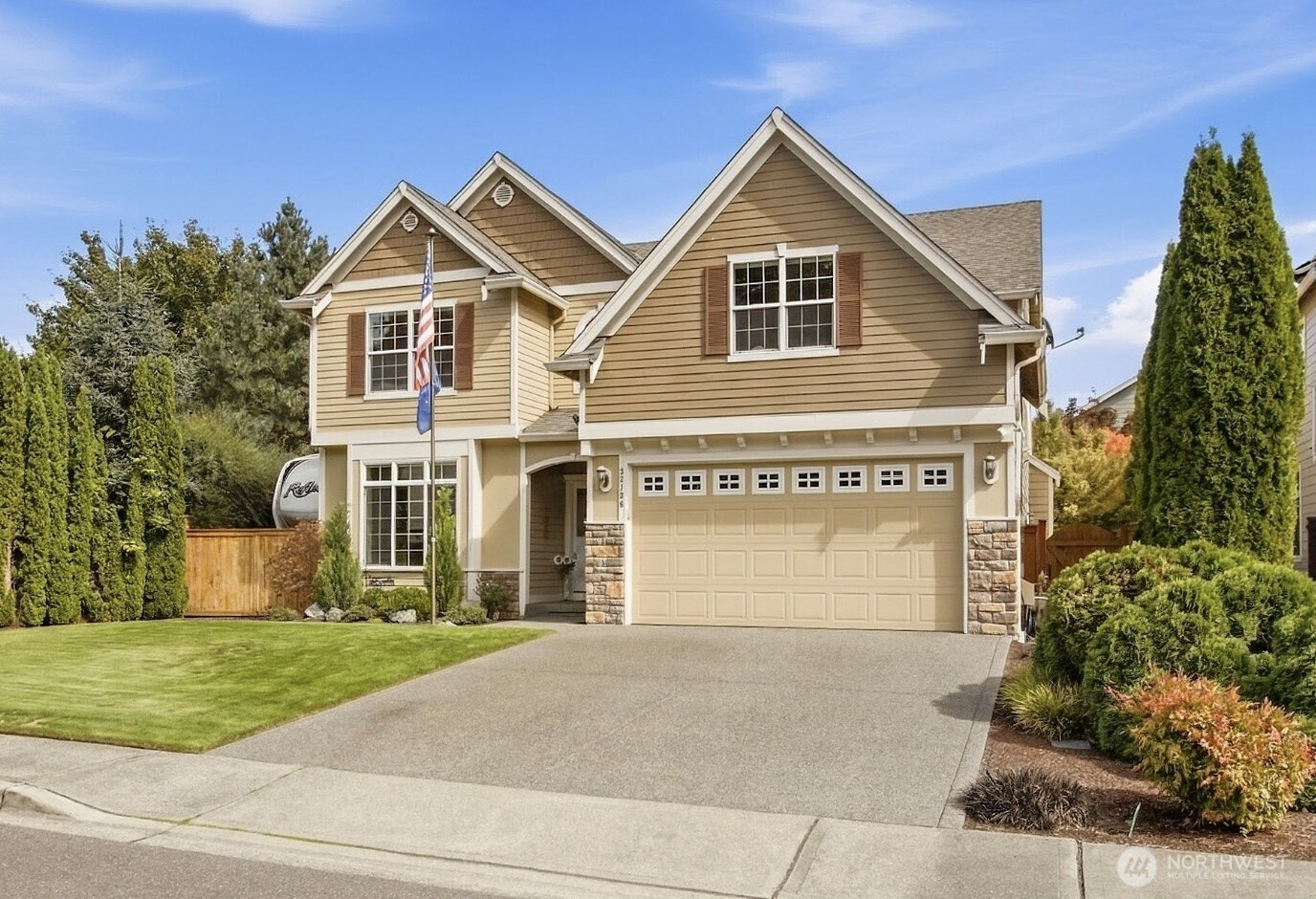 main property photo 0