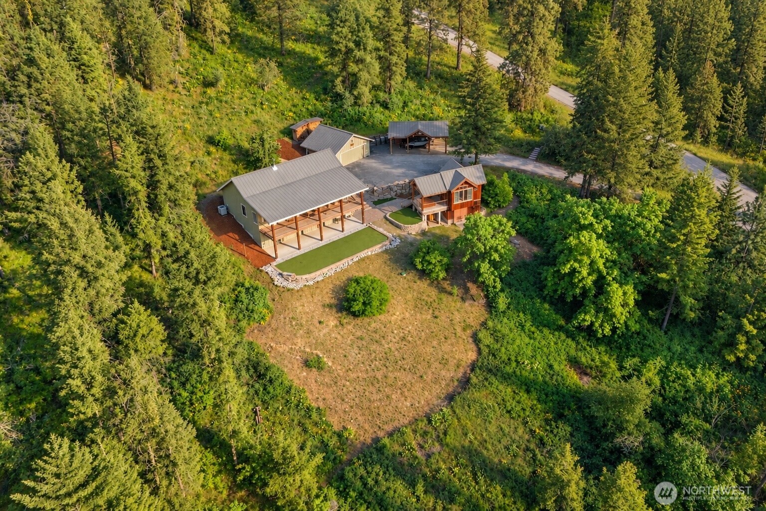 main property photo 39