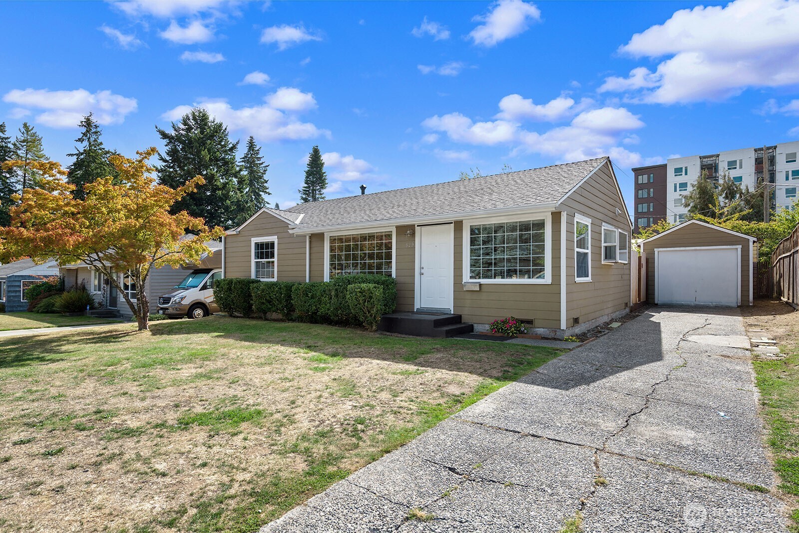 main property photo 0