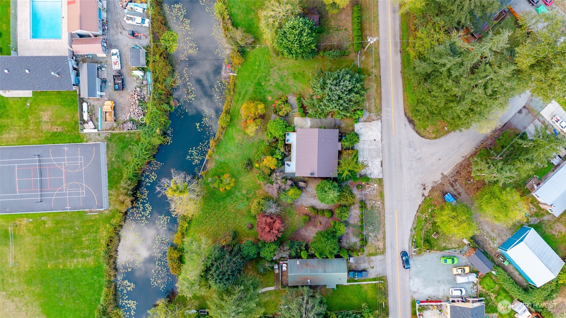 main property photo 3