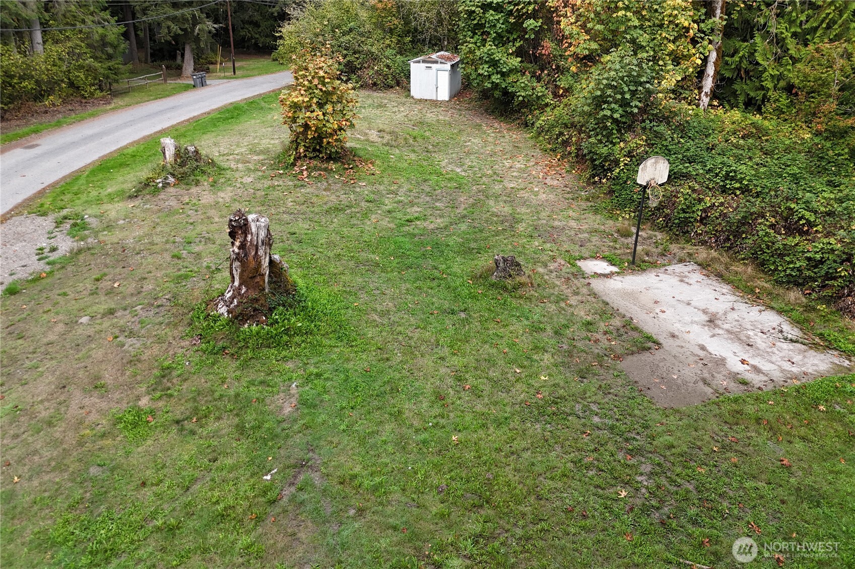 main property photo 11