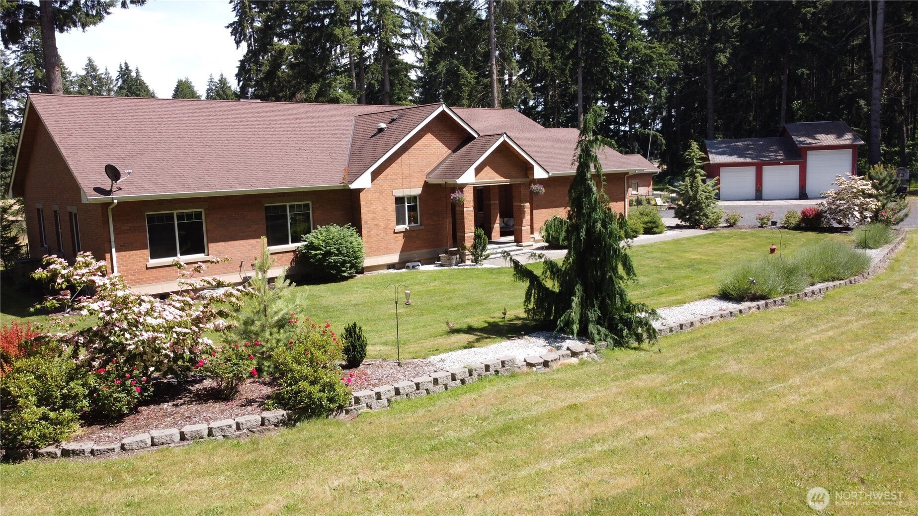 main property photo 0