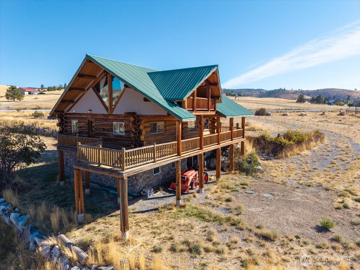 main property photo 33