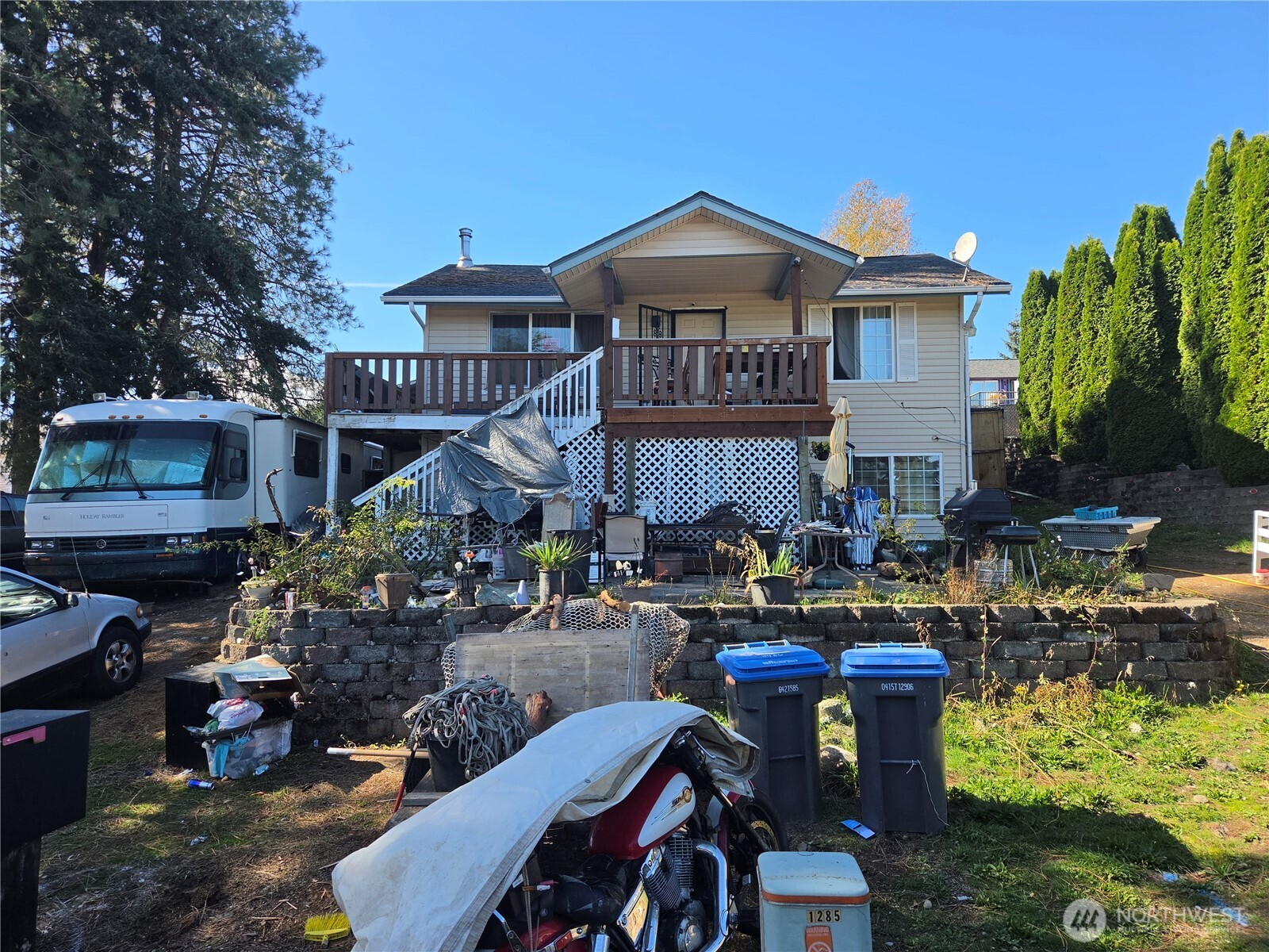 main property photo 0