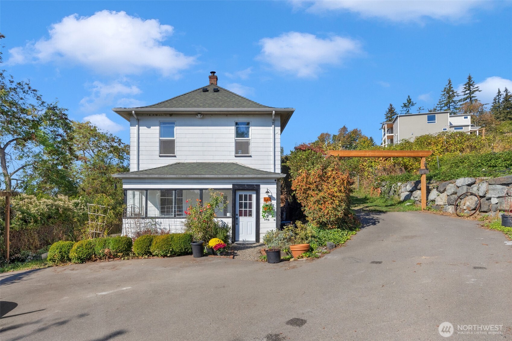 main property photo 0