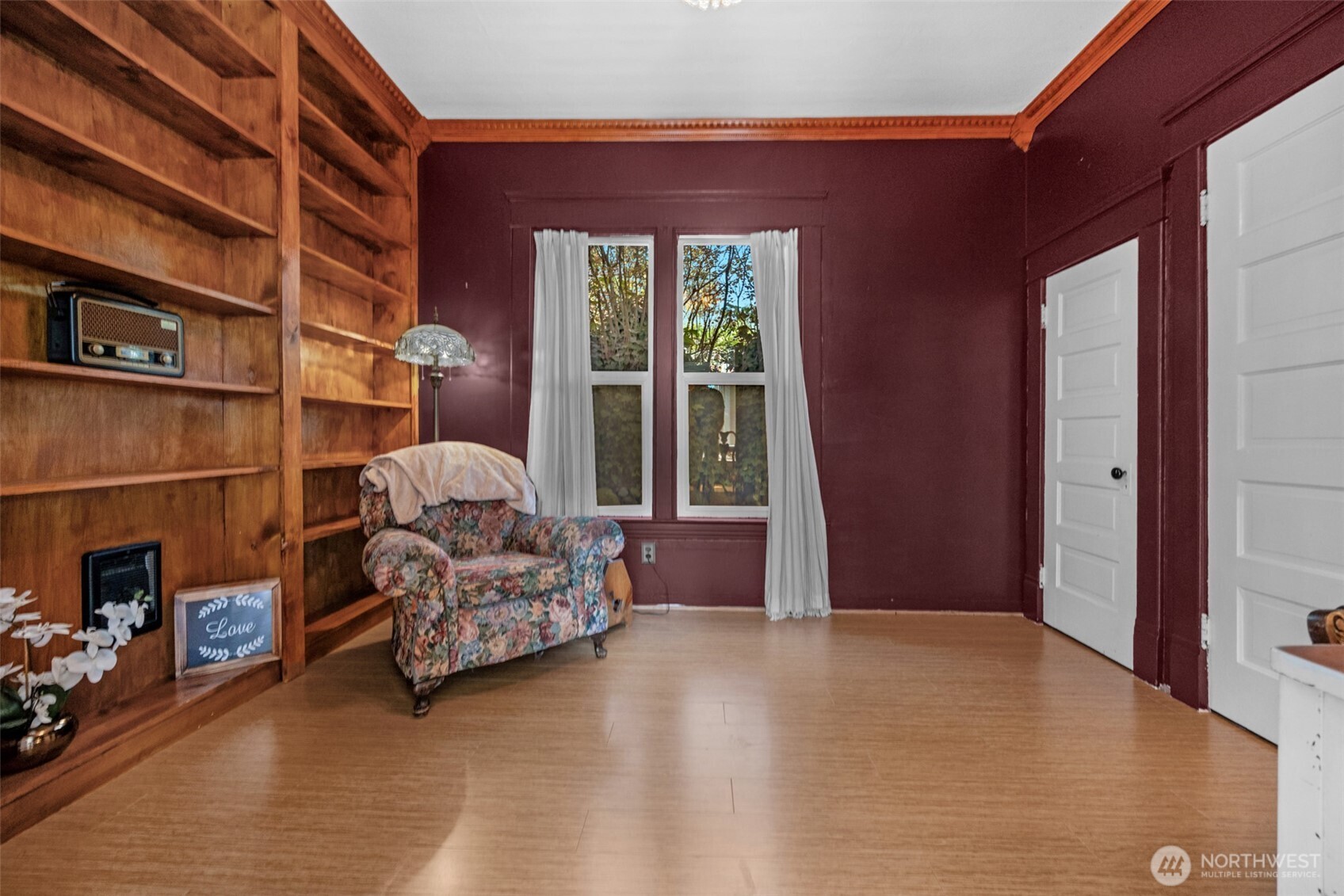 main property photo 17