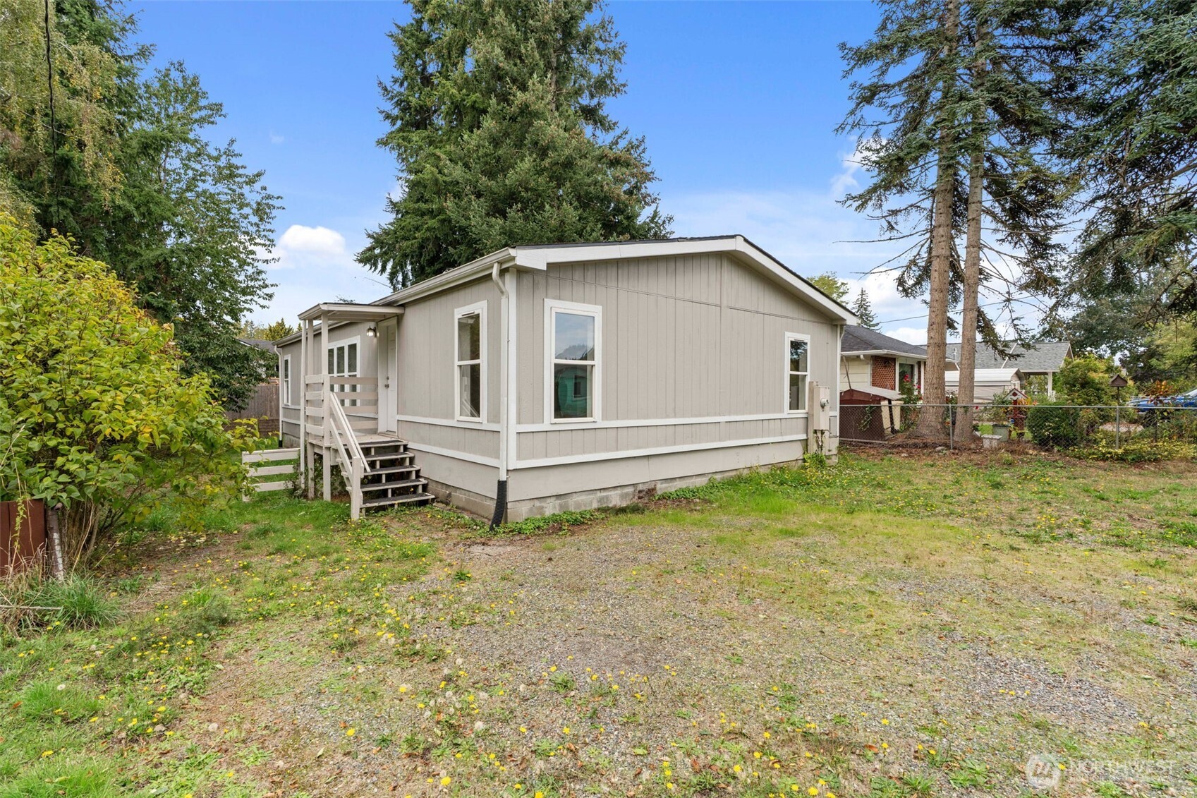 main property photo 0