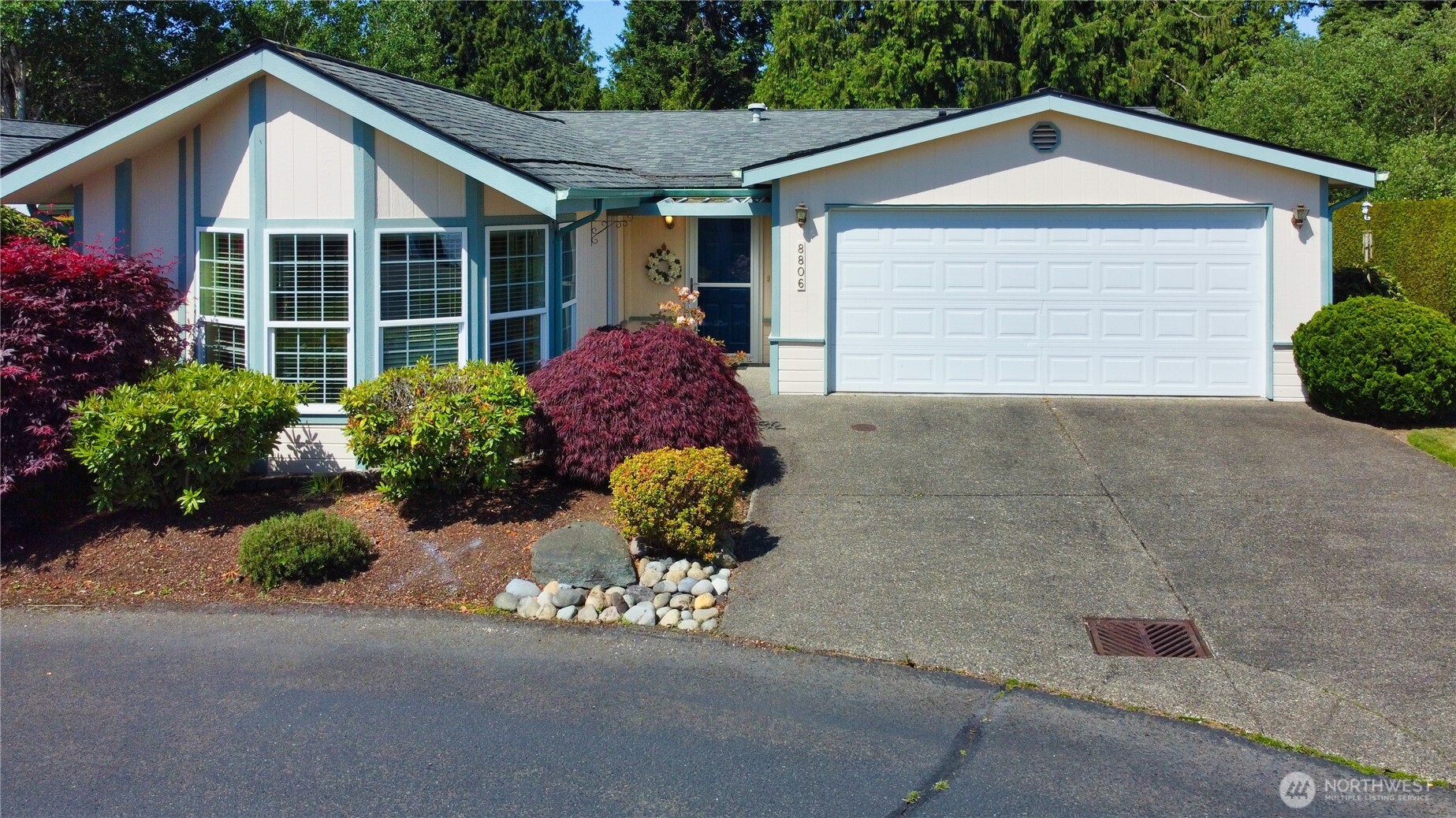 main property photo 0