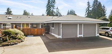 image of property with 2 Bed | 1 Bath | 1,247 Sqft