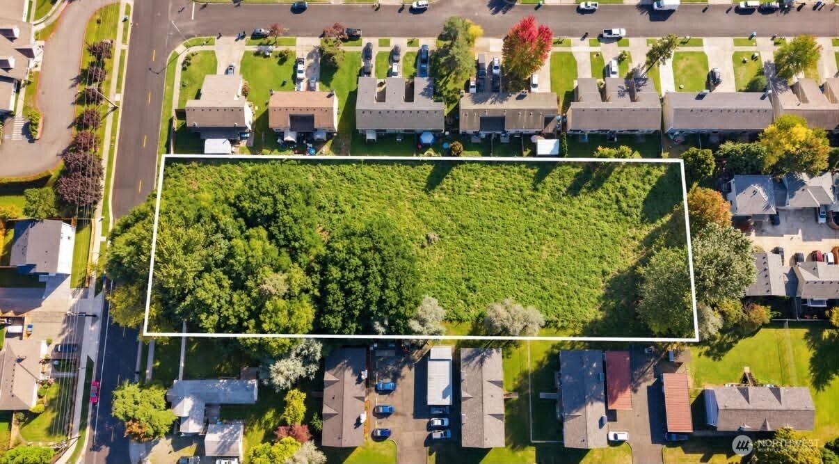 main property photo 0