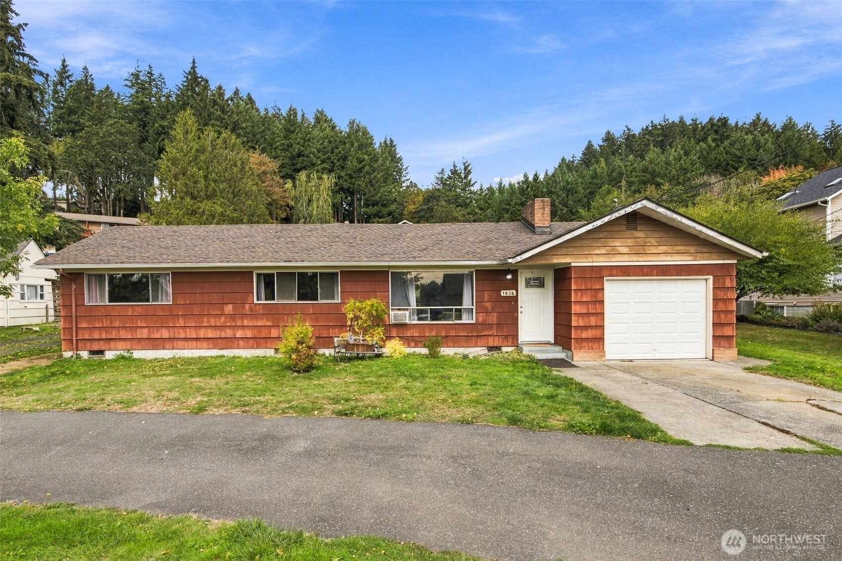 main property photo 0
