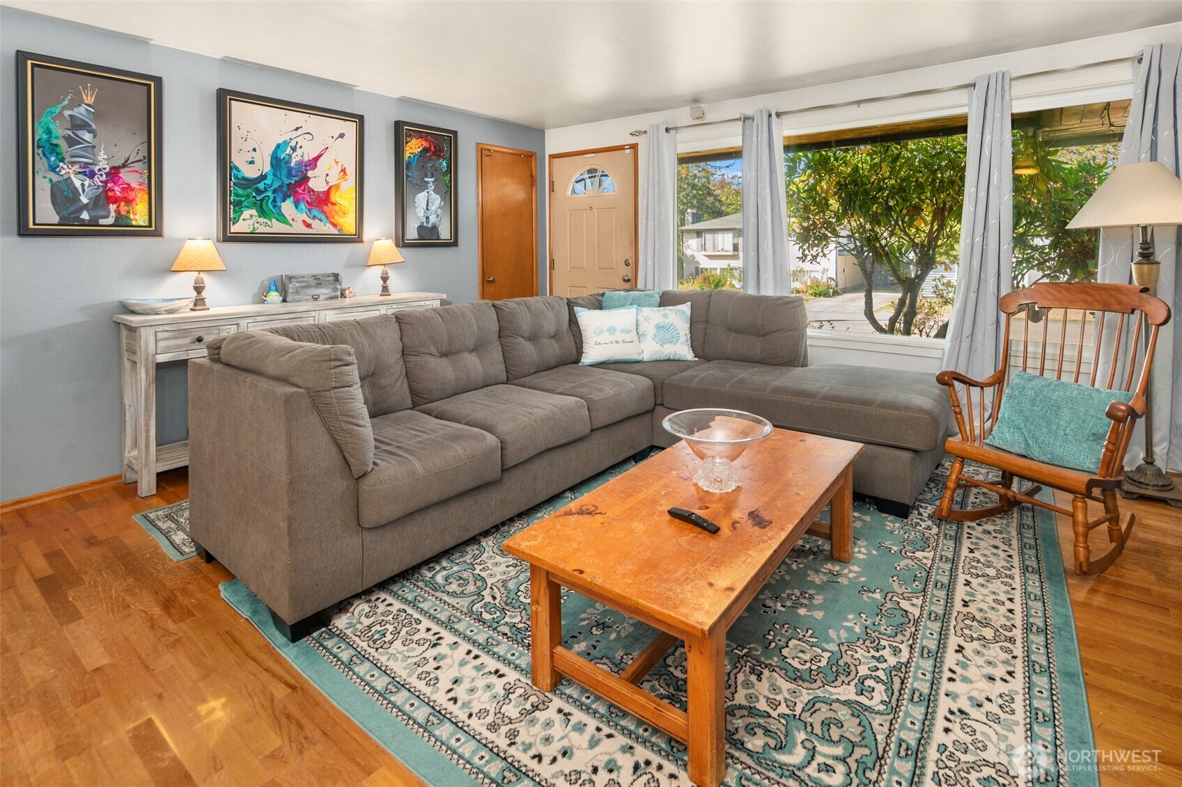 main property photo 5
