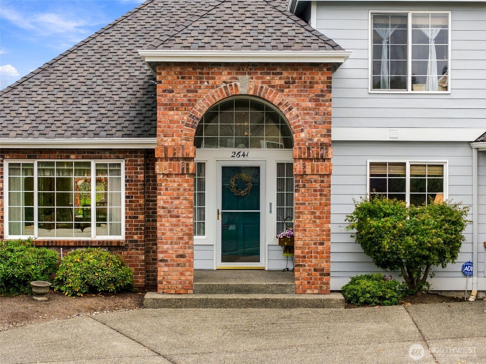 main property photo 8