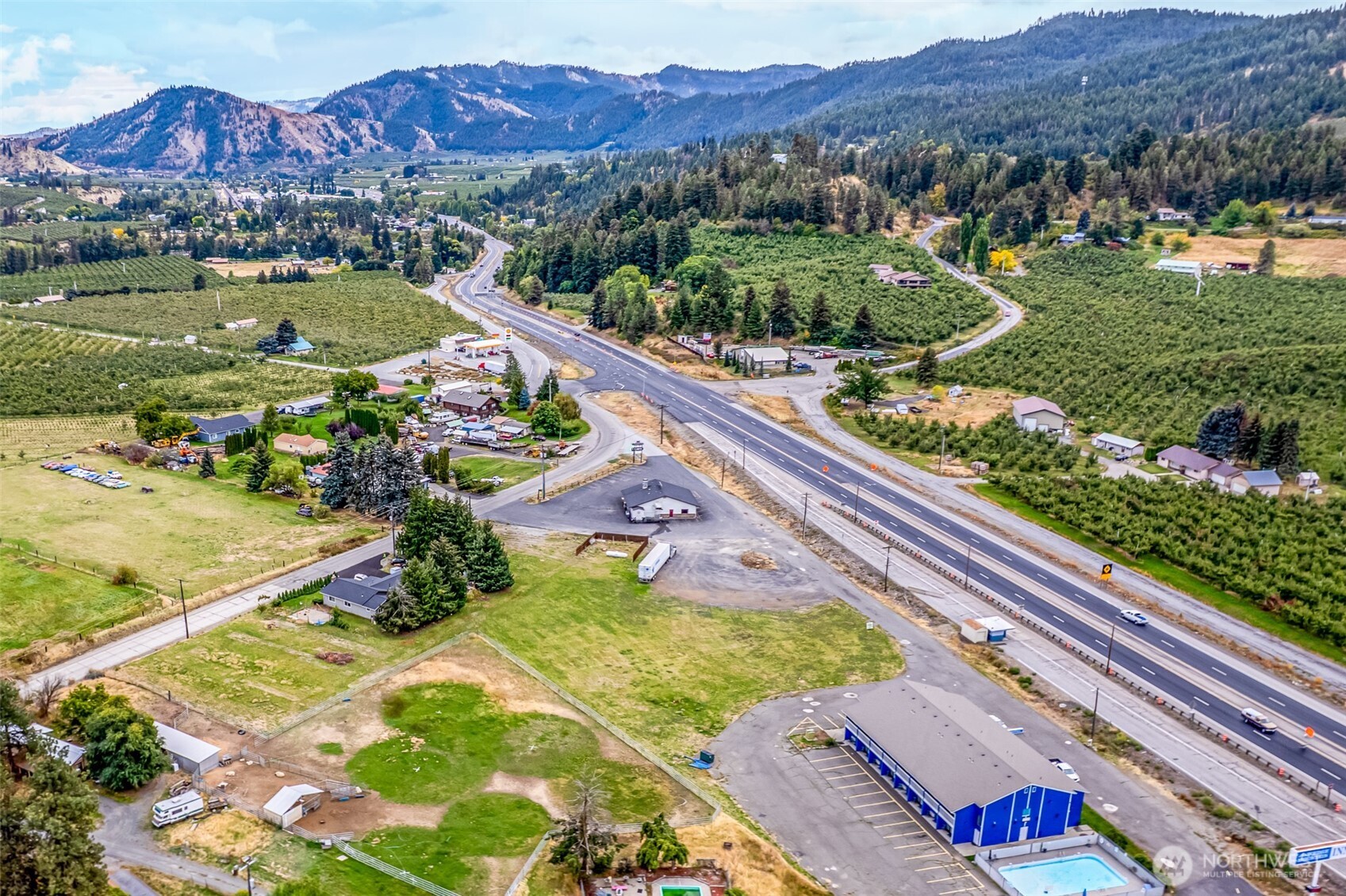 main property photo 24