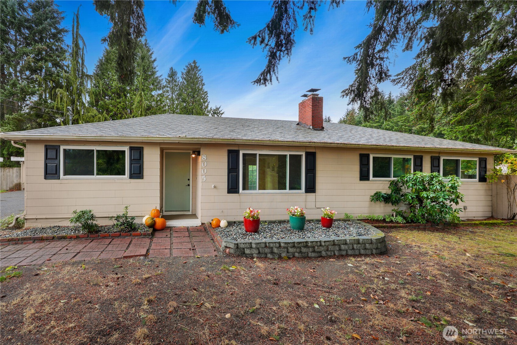 main property photo 0