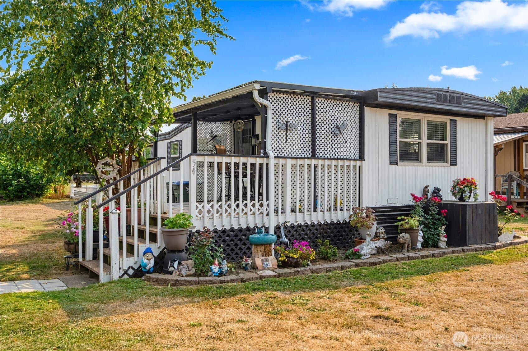 main property photo 0