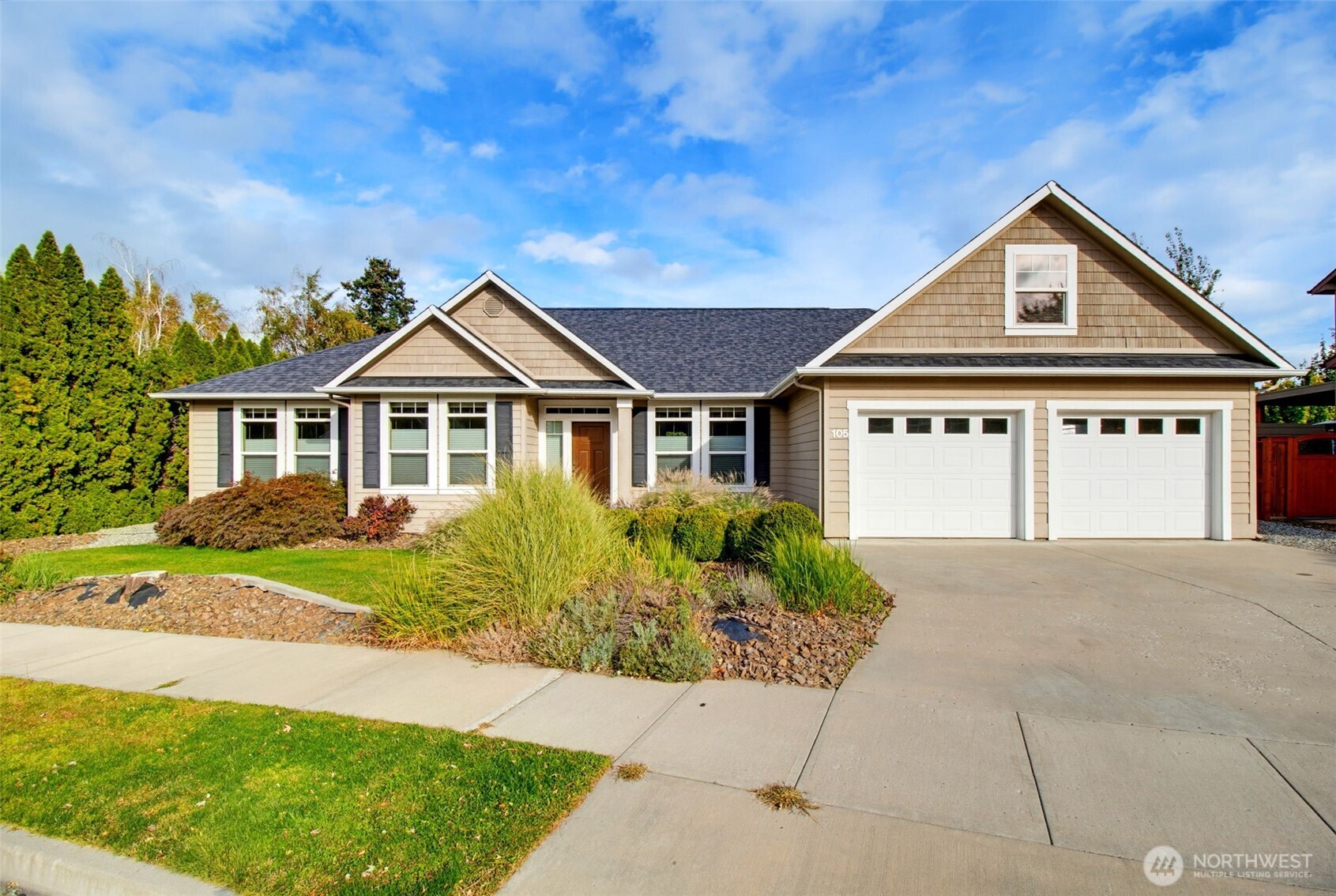 main property photo 0