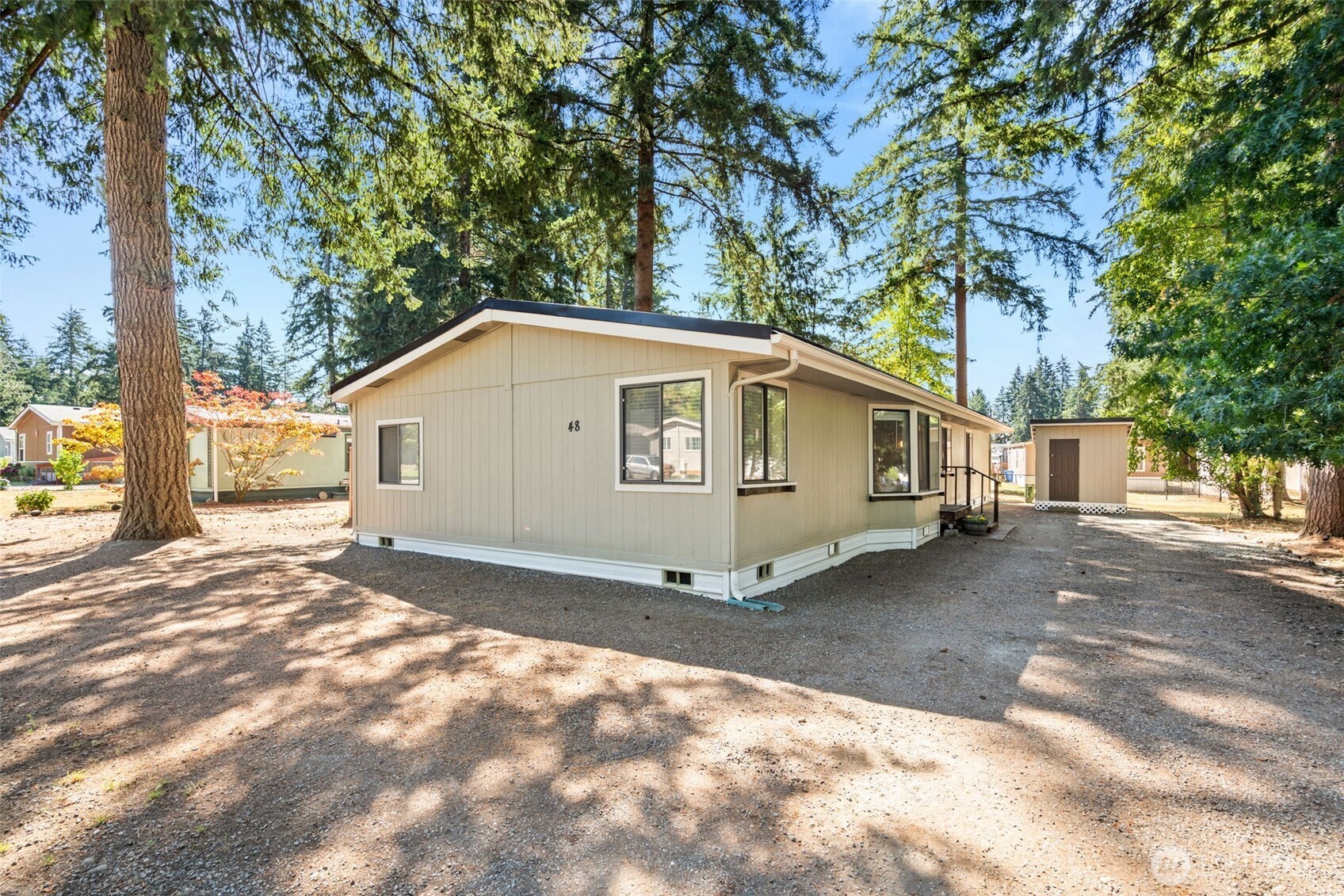 main property photo 0