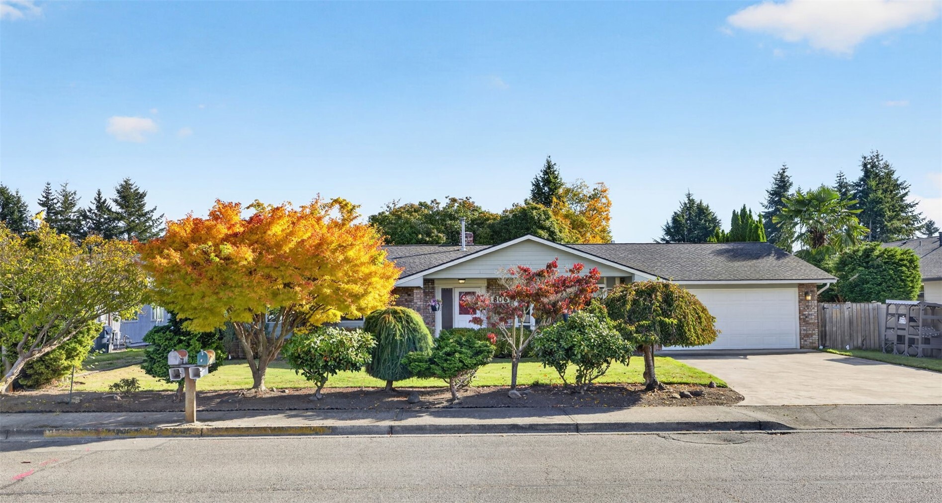 main property photo 0