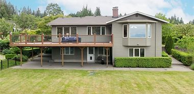 image of property with 4 Bed | 3 Bath | 2,648 Sqft