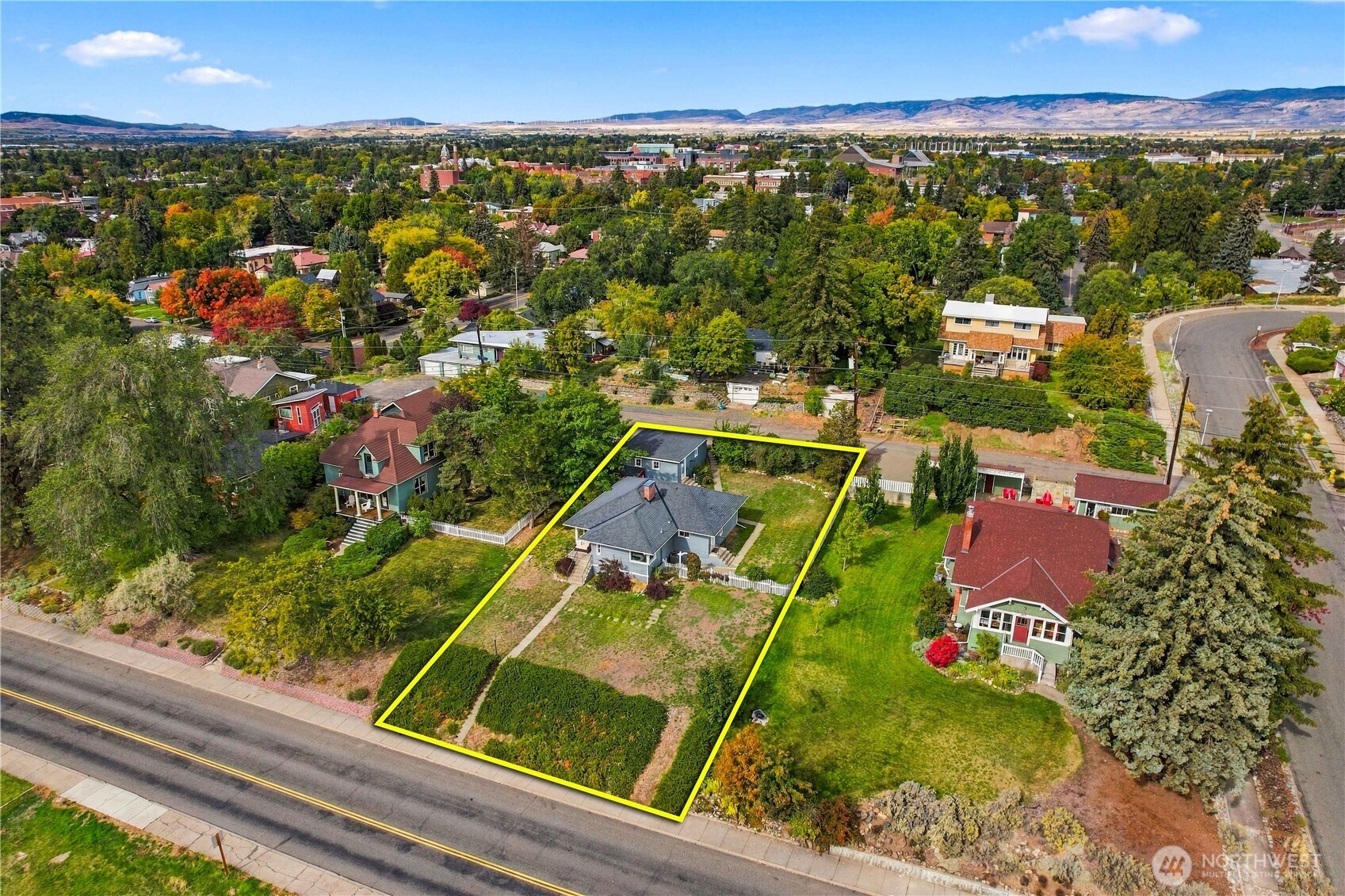 main property photo 31