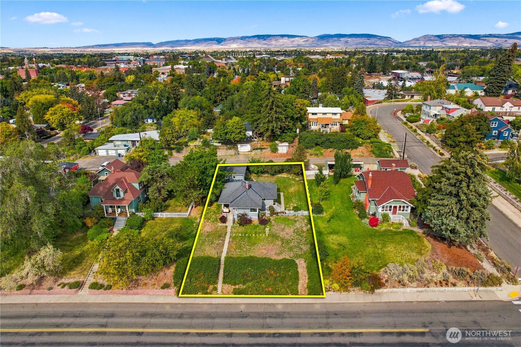 main property photo 35