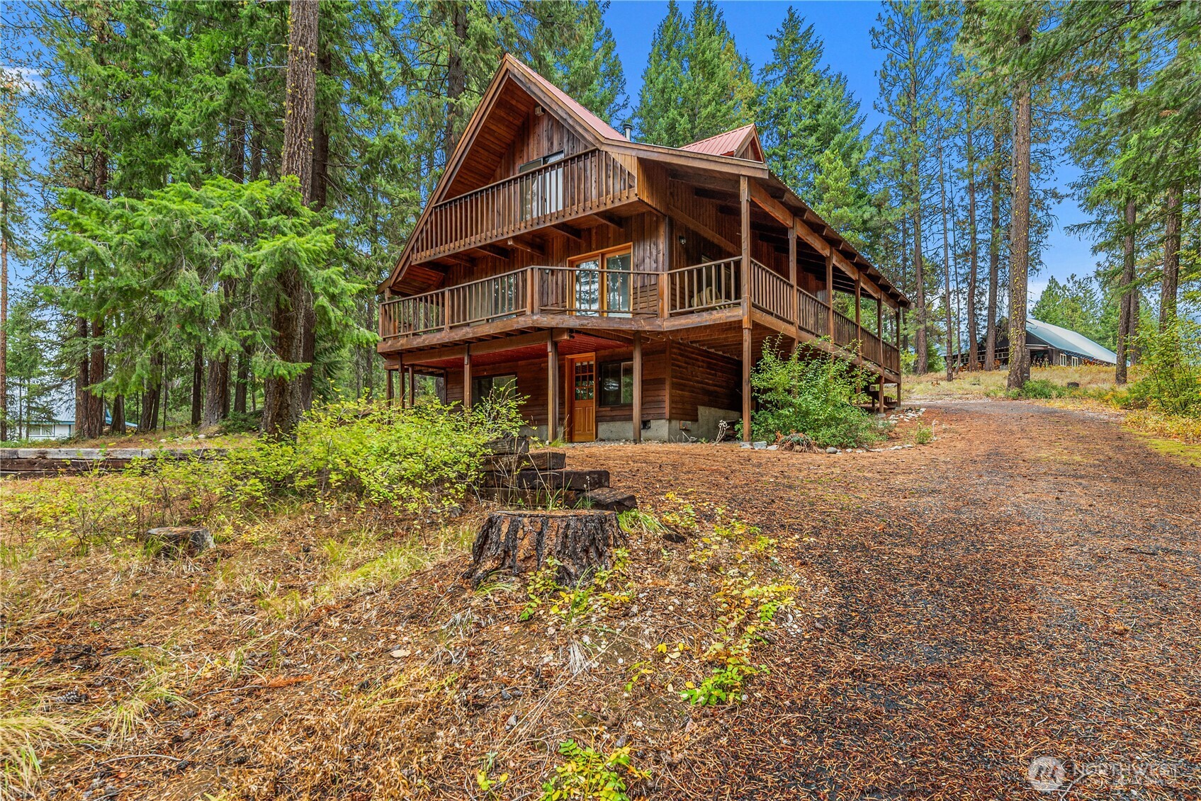 main property photo 33