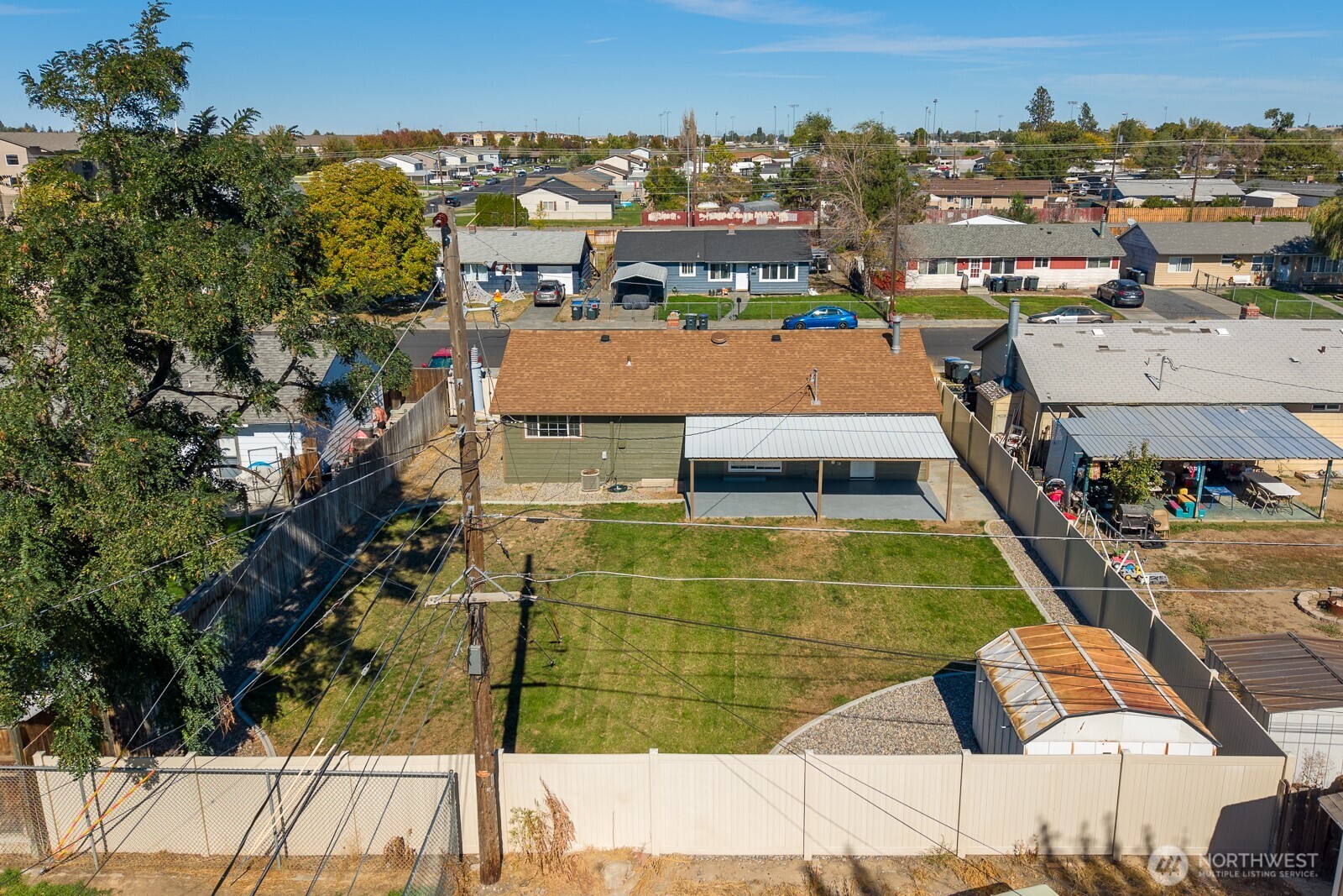 main property photo 35