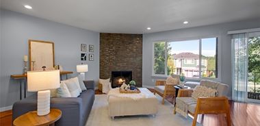 image of property with 2 Bed | 1 Bath | 881 Sqft