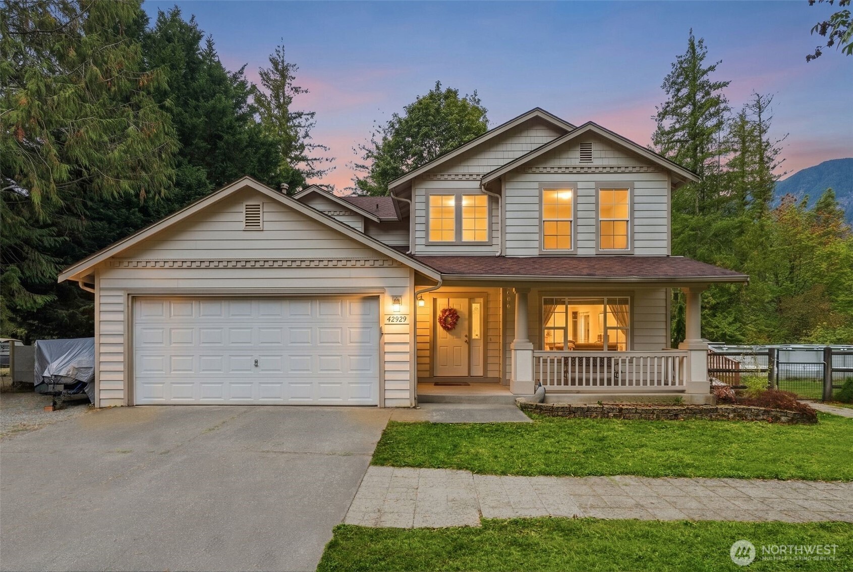 main property photo 0