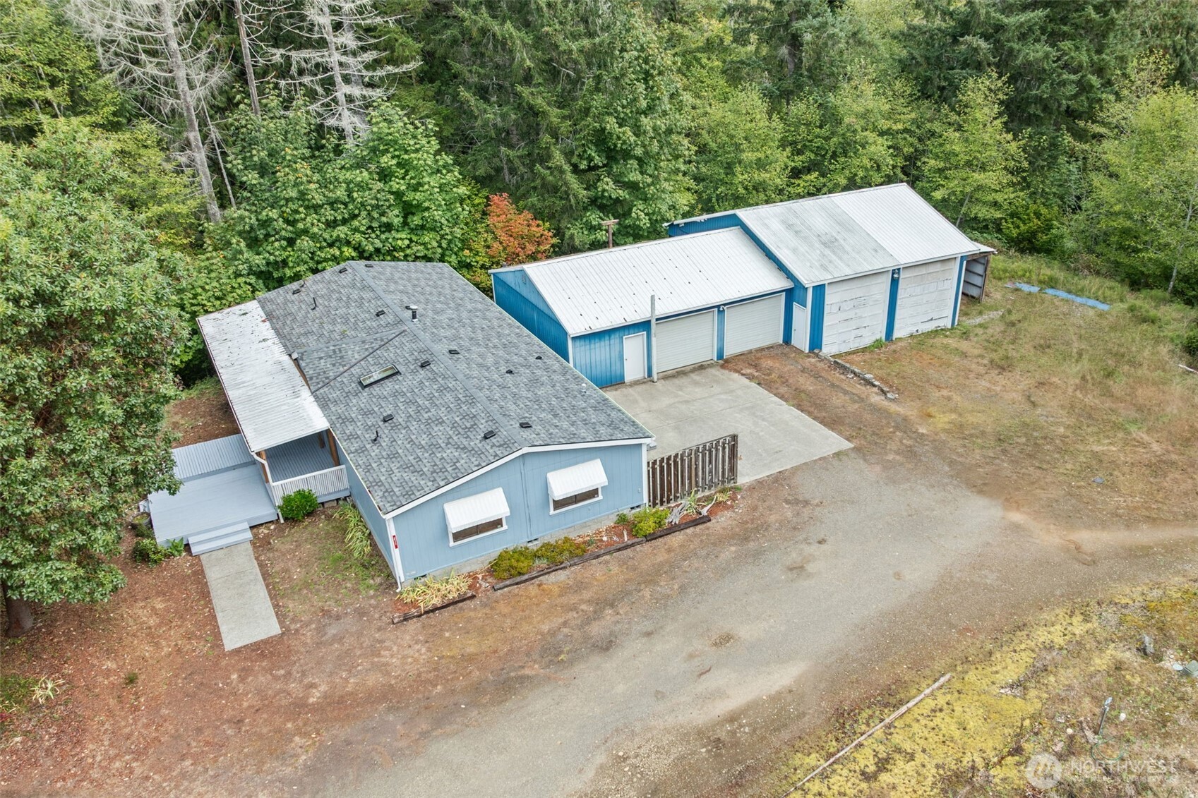 main property photo 0