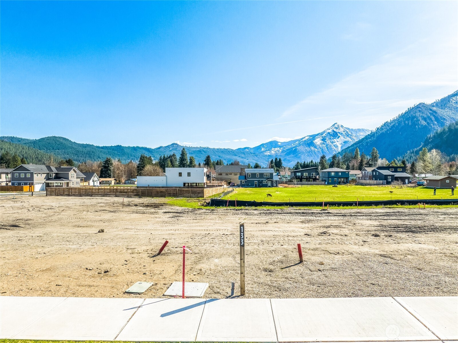 main property photo 0