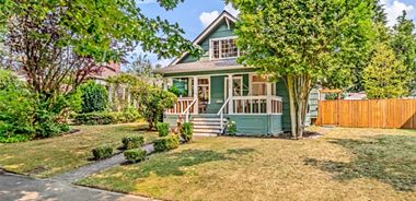 image of property with 4 Bed | 2 Bath | 1,735 Sqft