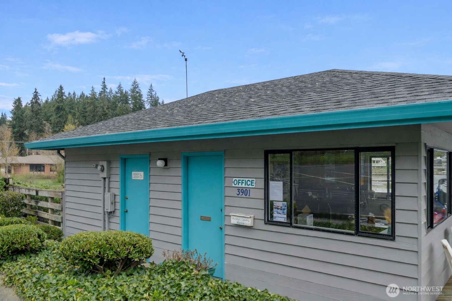main property photo 19