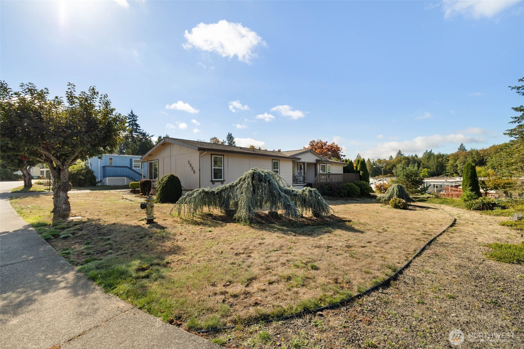 main property photo 0